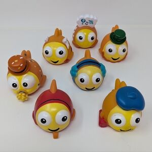 Goldfish Swim School Pool Bath Toys